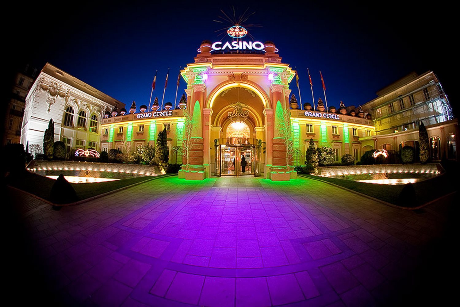 Photographe Pro : Le Casino Grand Cerlce à Aix les Bains