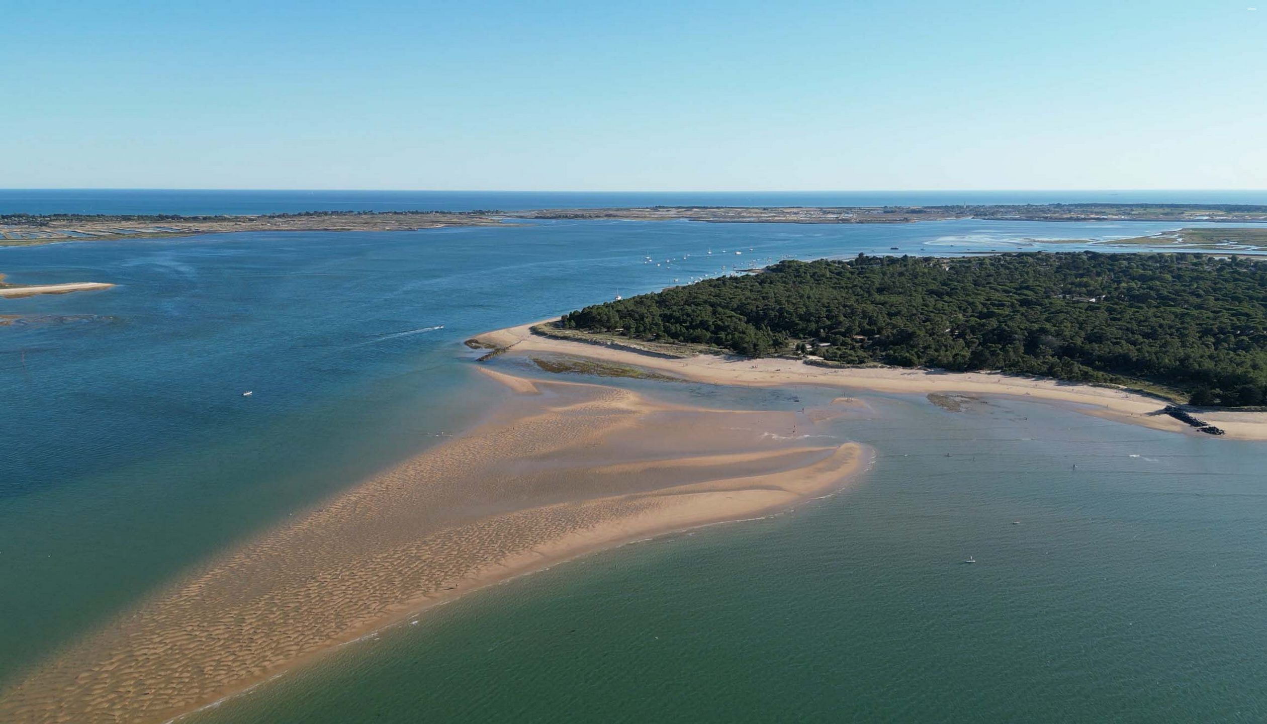 drone vue aérienne plage Ile de Ré les Portes