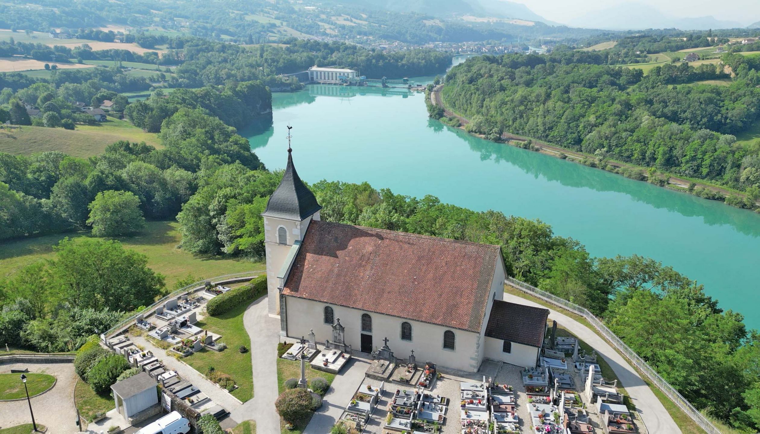 drone vue  aerienne Haute Savoie Bassy